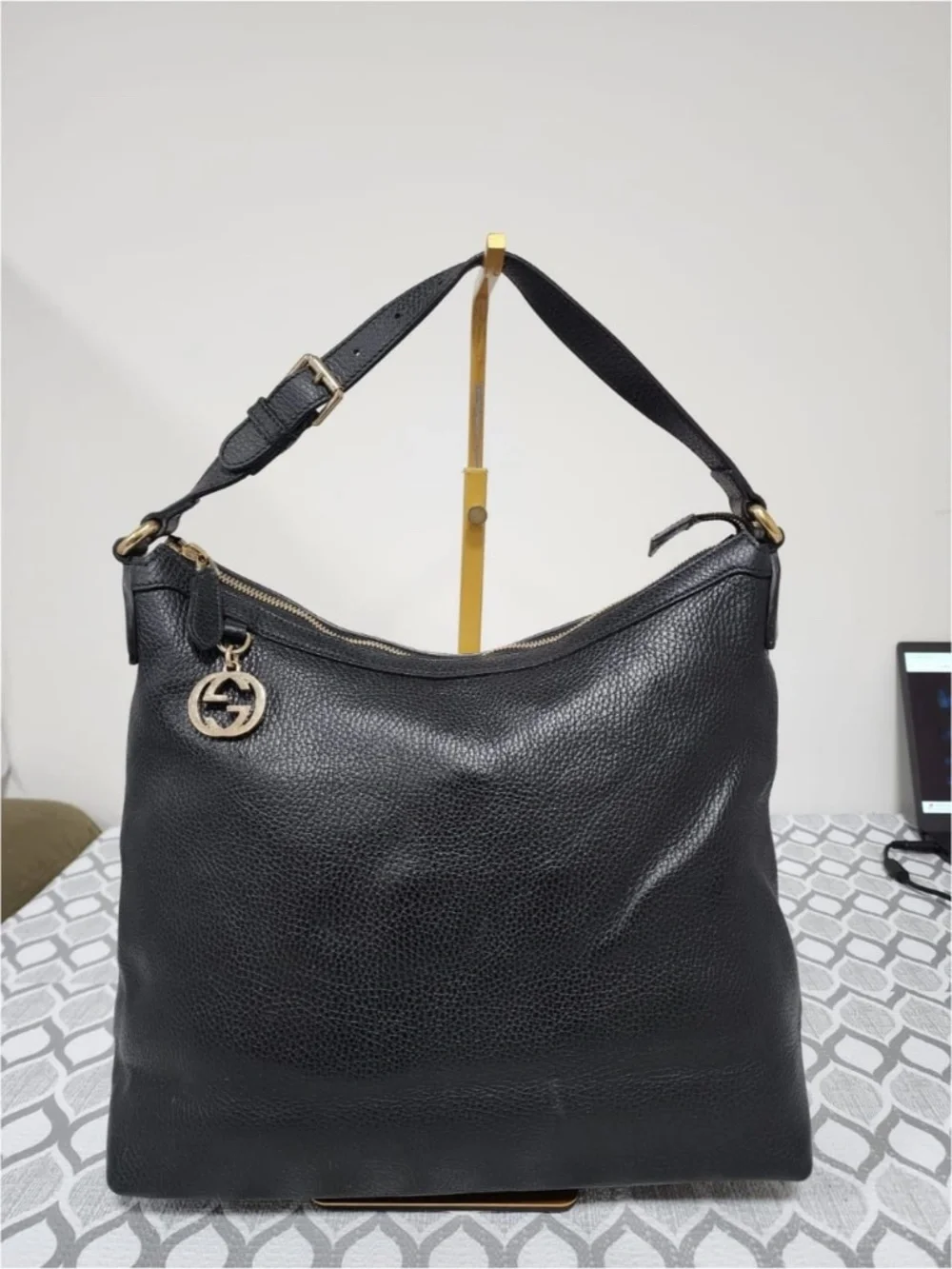 Authentic Gucci Interlocking G Hobo Bag Black